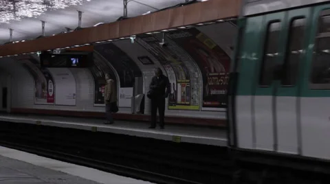 Train Pulls Into Station - Paris Stock Footage 47208908