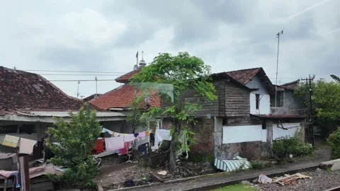 Train ride through landscapes on Java Island 스톡 동영상 336947243