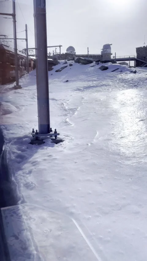 The train route to Zermatt Vidéo 215304063