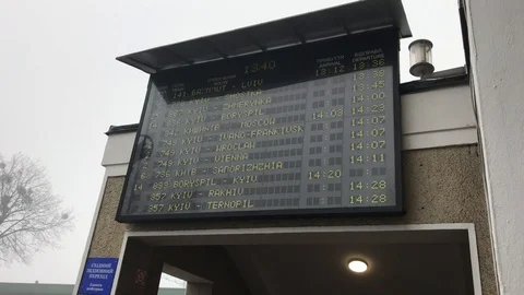 Train schedules at the station Stockbeeldmateriaal 103738346