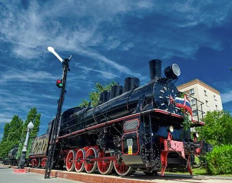 Train stands on the platform of the war years Stock Photos