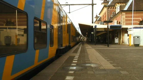 Train from station Video stock 65147