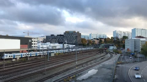 Train at station 스톡 동영상 142152506