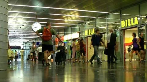 Train Station Vienna Austria Video stock 10587073