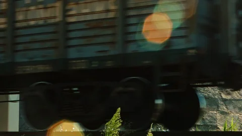 Train with the sun 動画素材 94722587