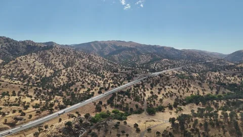 Train - Tehachapi Loop, Shipping Video stock 280325695
