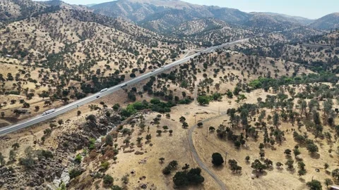 Train - Tehachapi Loop, Shipping Video stock 280325735