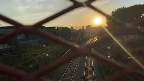 Train tracks sunset sunrise concept travel decision path choice Vidéo 236765499
