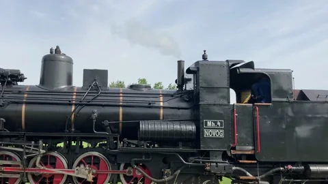 Train Travels in Reverse in the Austrian Countryside Video stock 169111448