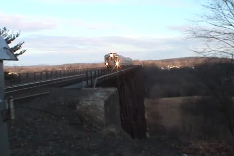 Train on Trestle Video stock 733582