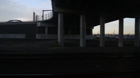 Train View of Bridge and SUV Vidéo 42521223