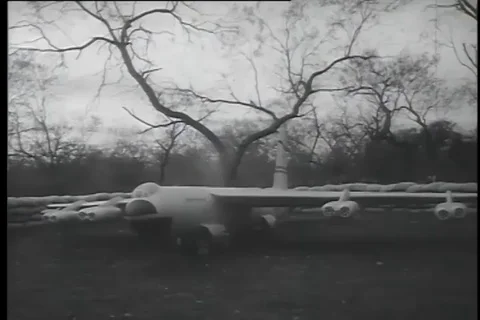 Trainees learn fundamentals of air base defense - 1956 Video stock 99085431