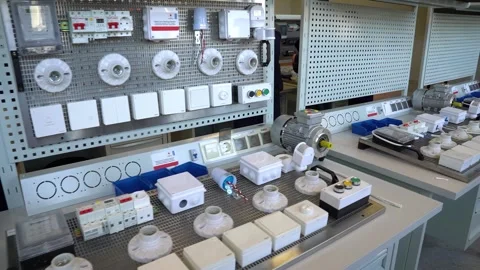 Training to become an electrician at a technical school. Stock Footage 332920763