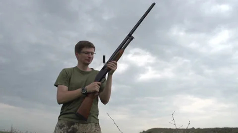 Training in Shooting Stock Footage 39552759