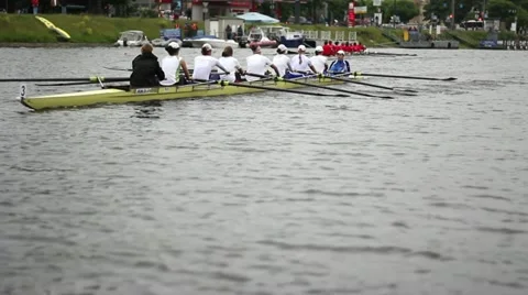Training in the Women's eights rowing Видео 11374380