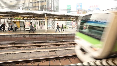 Trains arriving  Video stock 987632