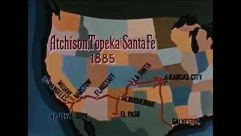 Trains bring perishable food items all across America in the 1950s Vídeos de archivo 120027340