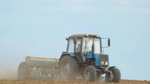 Trakror work in field Stock Footage 122281976