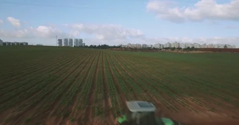 A traktor in the field Video stock 82472331