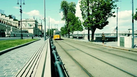 Tram comes a in slow motion. Budapest, HungaryBUDAPEST, APR 23TH 2017 스톡 동영상 77166202
