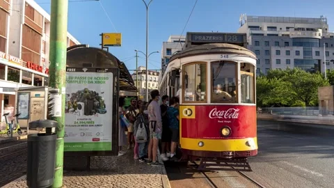 Tram in Lisbon Timelapse 動画素材 199101291