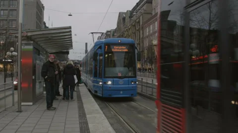 Tram meets bus Video stock 35217665