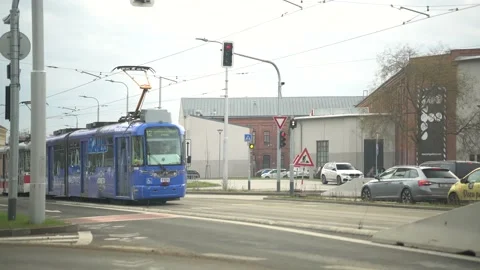 The tram rides Stockbeeldmateriaal 232482501