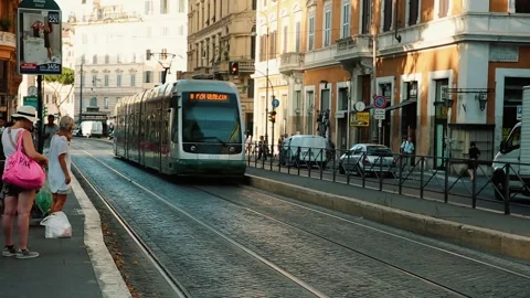 Tram in Rme 4 (Editorial) Video stock 336024470