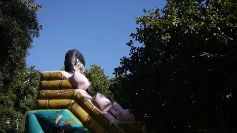 Trampoline in the amusement park Video stock 79790855