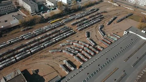 Trams in the depot parked, view from above. 库存影片 143024508