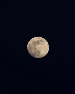 Tranquil Full Moon Shining Bright in Calm Peaceful Night Sky Stock Photos
