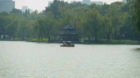 Tranquil Lake Pavilion 動画素材 290226235
