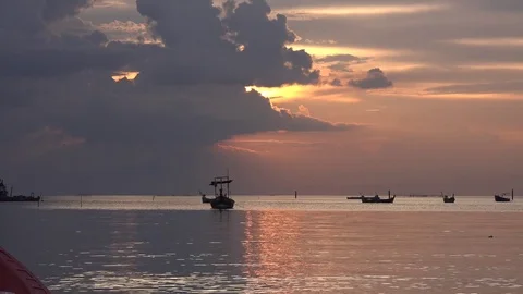 Tranquil ocean sunset. Stock Footage 82618085