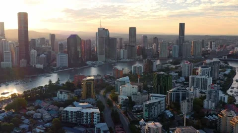 Tranquil Sunset Of Brisbane CBD And Kangaroo Point Southern Suburbs In Stock Footage 201142079