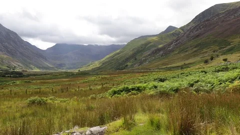 Tranquil view on welsh Snowdonia mountains. Stock Footage 78660313