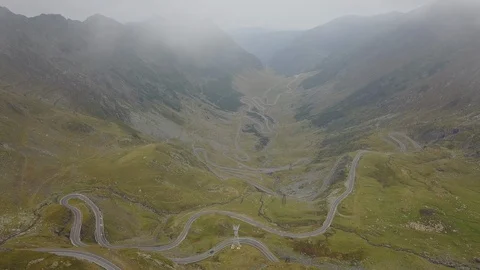 Transfagarasan Highway Aerial Through Clouds 스톡 동영상 101229223