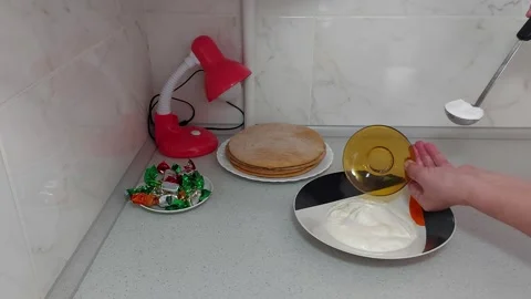 Transform Powdered Sugar into Cream Cake Video stock 305147216