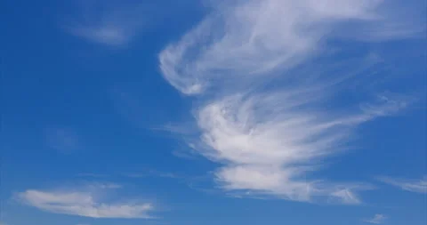 The transformation of a fancy cloud Stock Footage 89606096