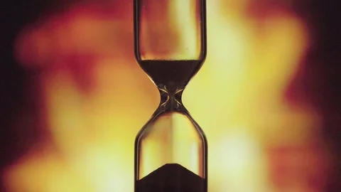 The transience of time. Hourglass on a colored background close-up 스톡 동영상 121509513