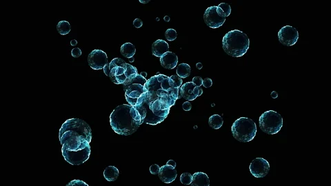 Transparent Realistic bubbles flowing Uniform directional 4K UHD Stock-Footage 139096316