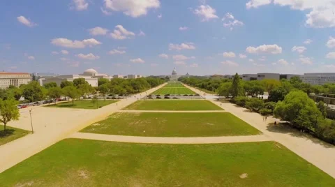 Transport traffic on 7th Street NW across National Mall Stock Footage