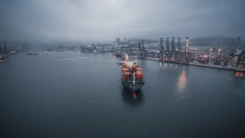 Transportation by container ship Video stock 116995172