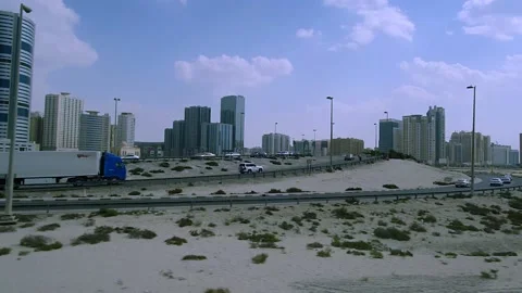 Transportation in Dubai 動画素材 168002871