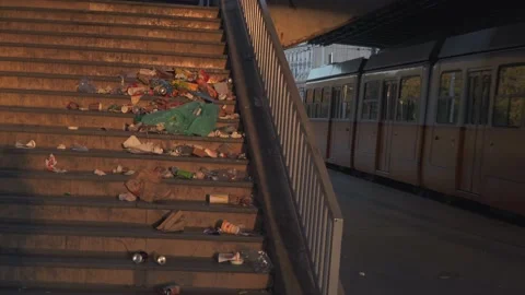 Trash and pollution in Budapest Video stock 162718723
