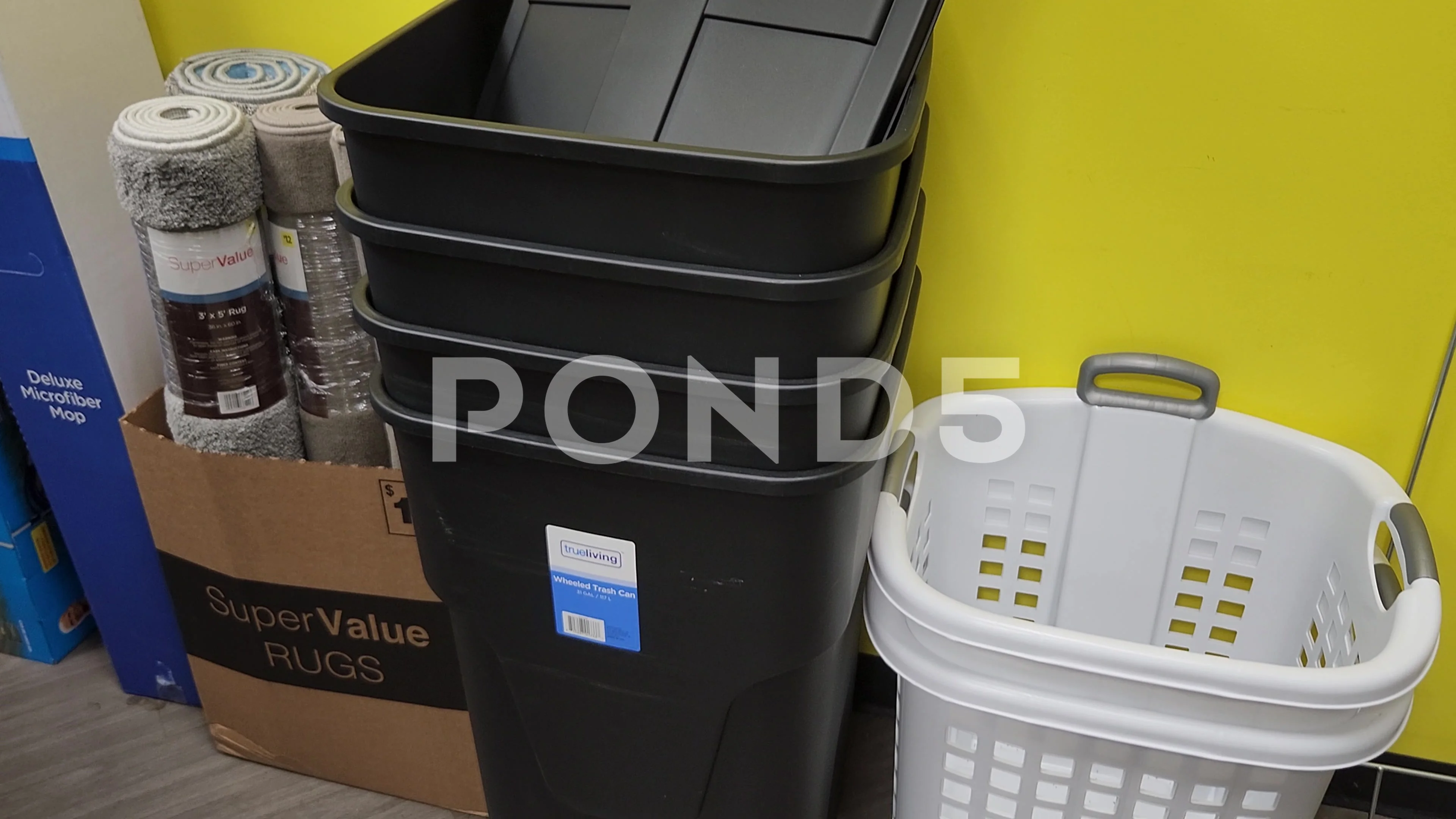 https://images.pond5.com/trash-bins-available-purchase-dollar-footage-213612453_prevstill.jpeg