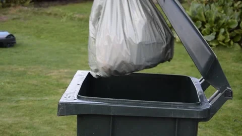Trash can. Video stock 287710764