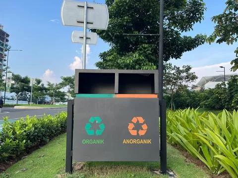 Trash can that has separation of organic and inorganic Stock Photos