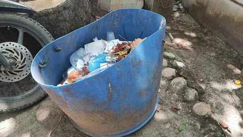 Trash filled with trash 스톡 사진