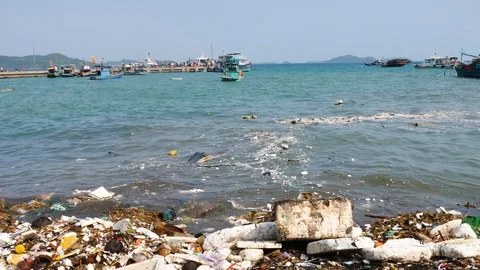 Trash, plastic, garbage, bottle... on the beach Stock Footage 94590373