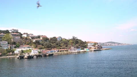 Travel between islands Stockbeeldmateriaal 147728140